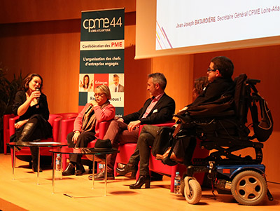 table-ronde-1-AG44